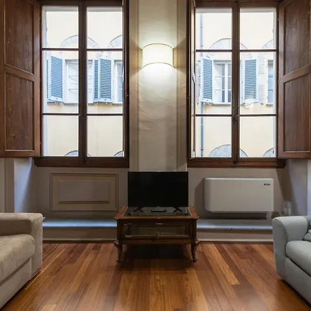 Apartament - Piazza Signoria *